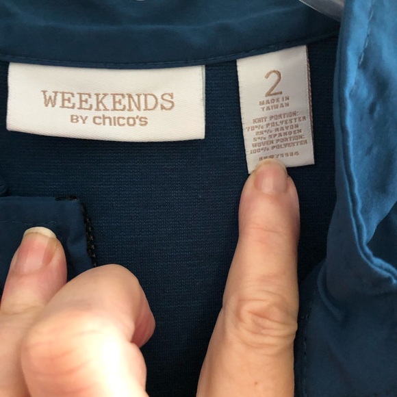 Chico’s Size 2 Vest and Size 2.5 Short Pants Weekends Teal Blue Outfit Set - Picture 10 of 12